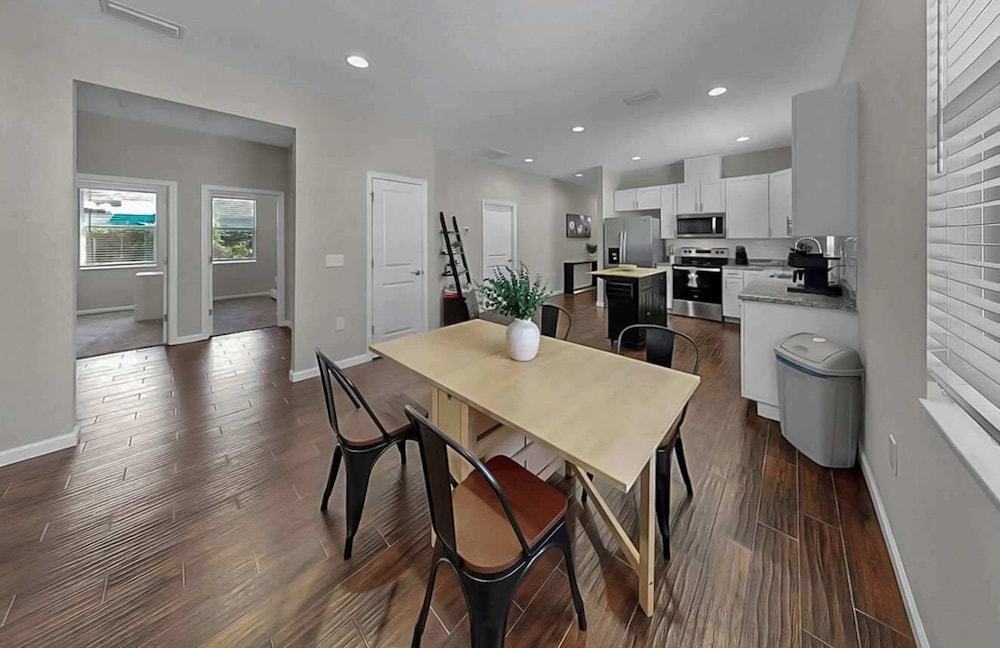 Cozy Downtown Tampa Retreat