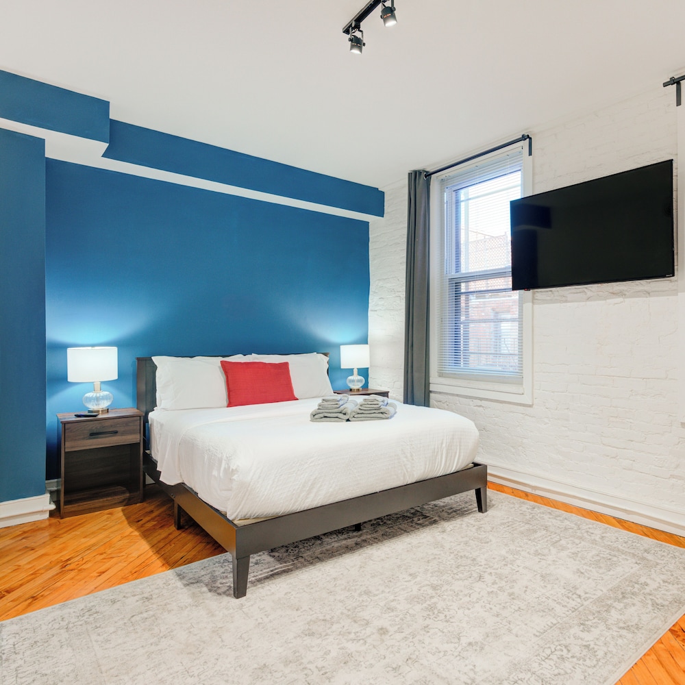 303 N 3rd St B2