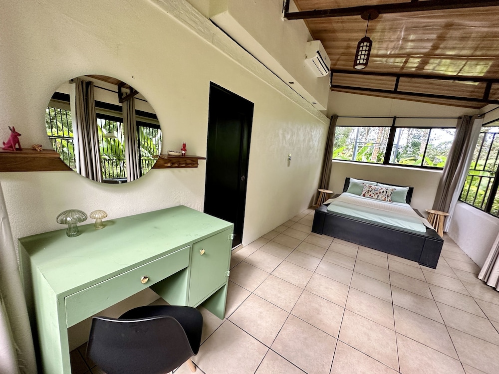Almendros Eco-Villas
