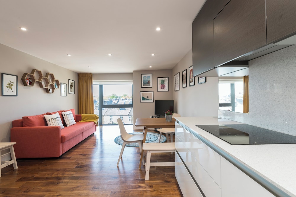 JOIVY Smart flat in Richmond