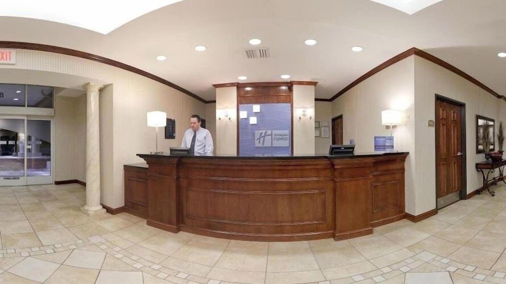 Farmington Vacations - Holiday Inn Express Suites Farmington, an IHG Hotel - Property Image 41