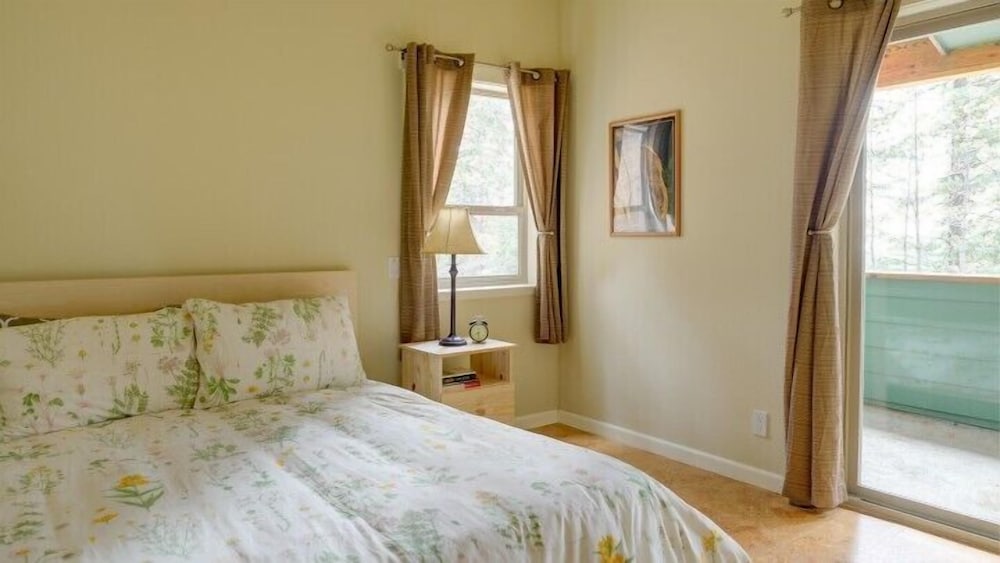 Scenic Wonders Juniper Retreat 2 Bedroom view 4