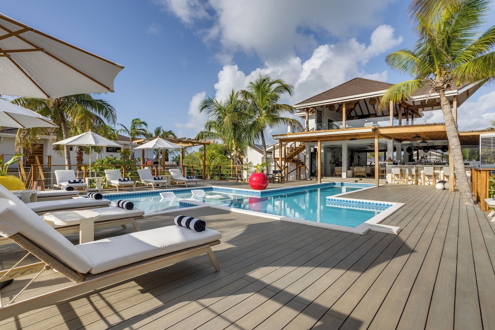 Magenta Caye Luxury Private Island Resort