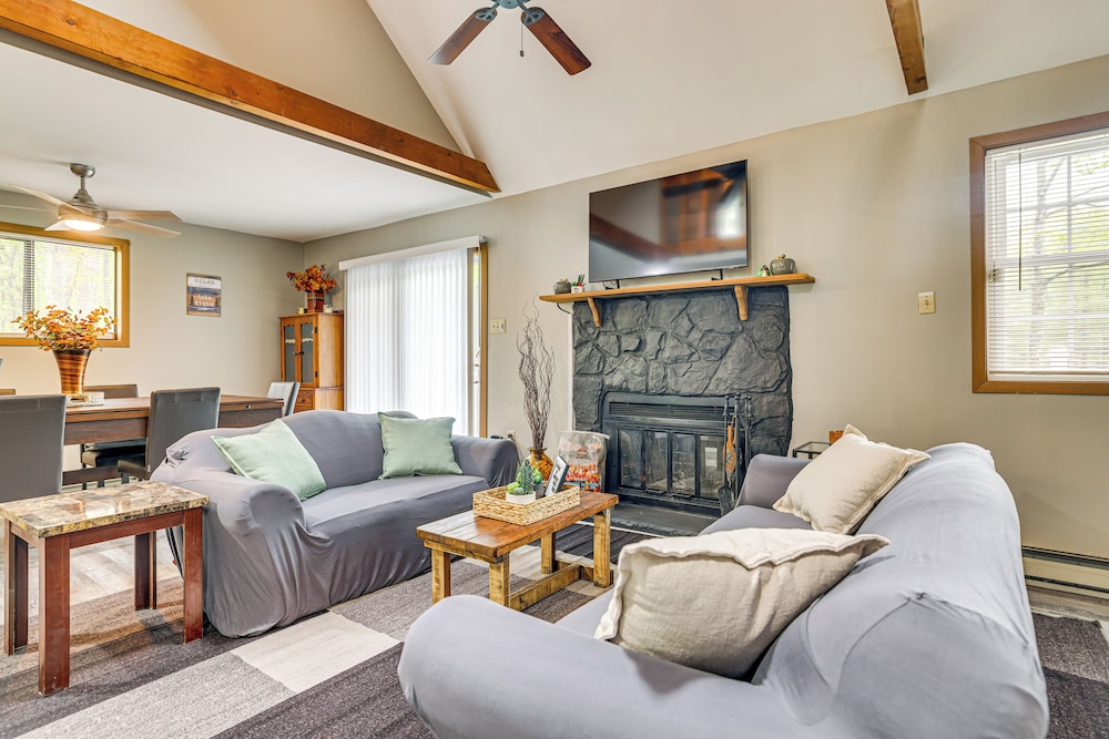 Home w/ Pool & Lake in Jim Thorpe: 6 Mi to Dtwn!