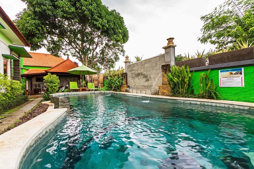 Lembongan Hostel