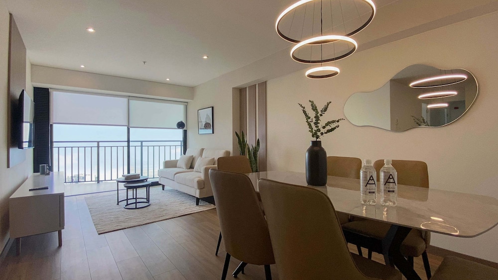w Amazing 3BR w Balcony in San Isidro