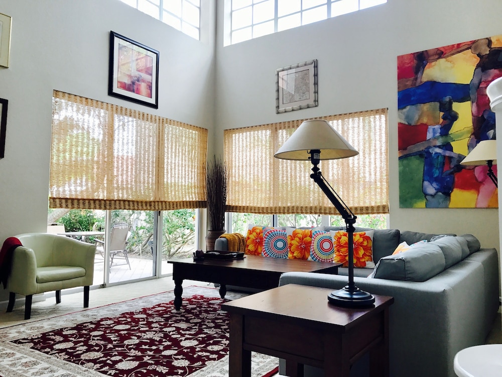 Private-Luxurious Mediterranean Villa - Property Image 4