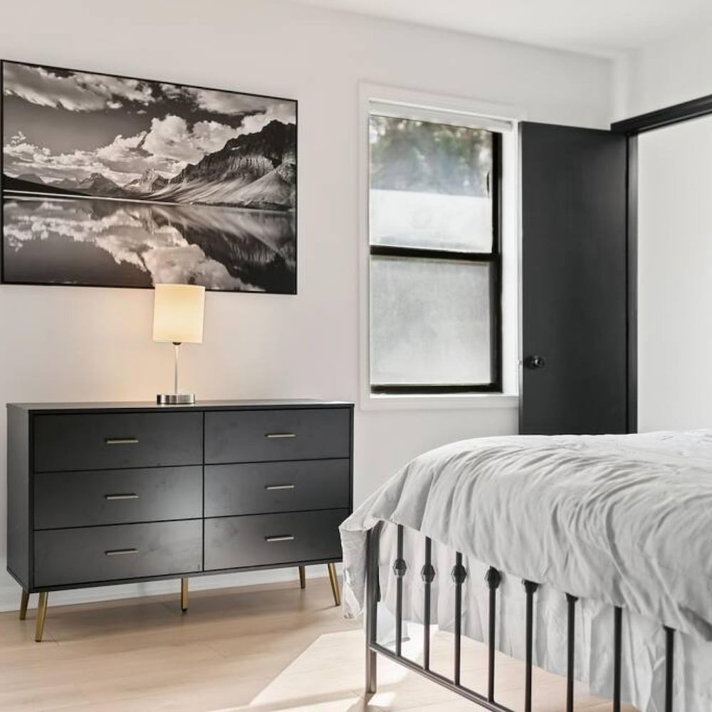 The Springwood Retreat Central High Luxury - Property Image 8