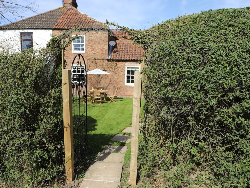 Acorn Cottage