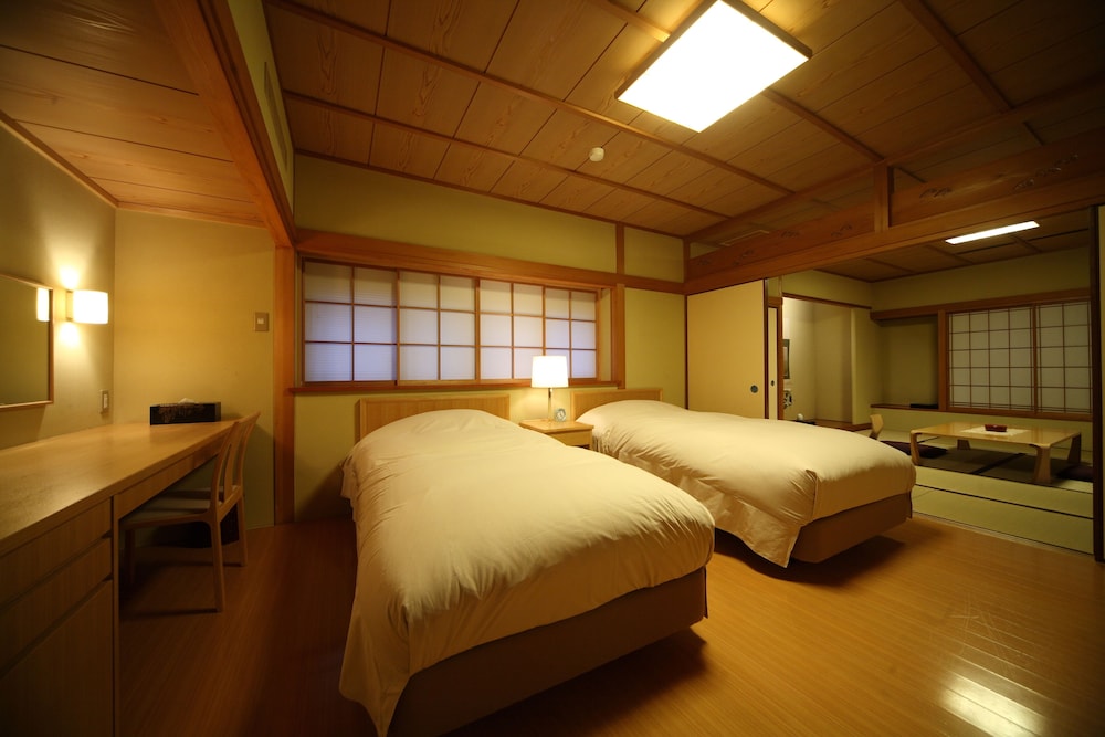 Photo 7