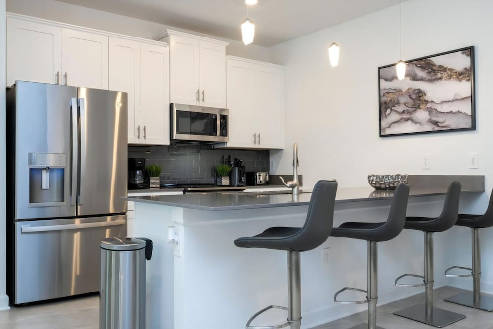Storey Lake 5bed Private Pool Free Water Park