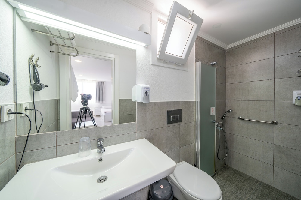 Artunc Butik Otel - Image 38