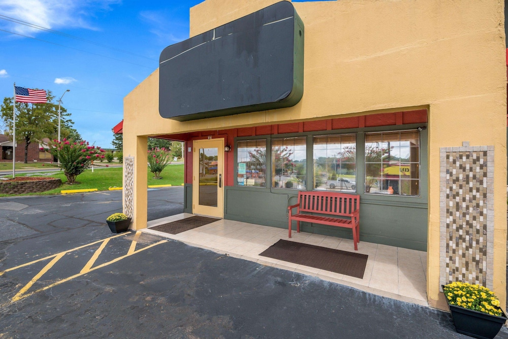 Rodeway Inn Benton