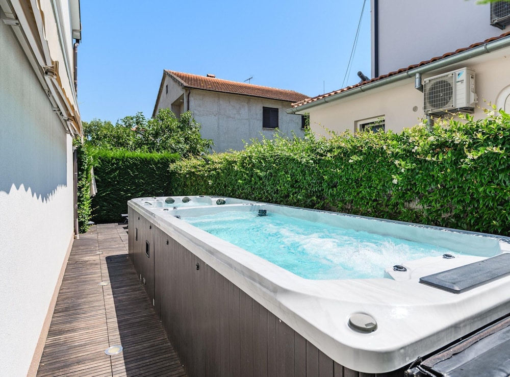 Apartment in Porec Near Brijuni Islands