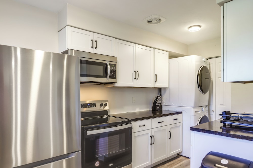 Dog-friendly Dayton Apt: Central Location!