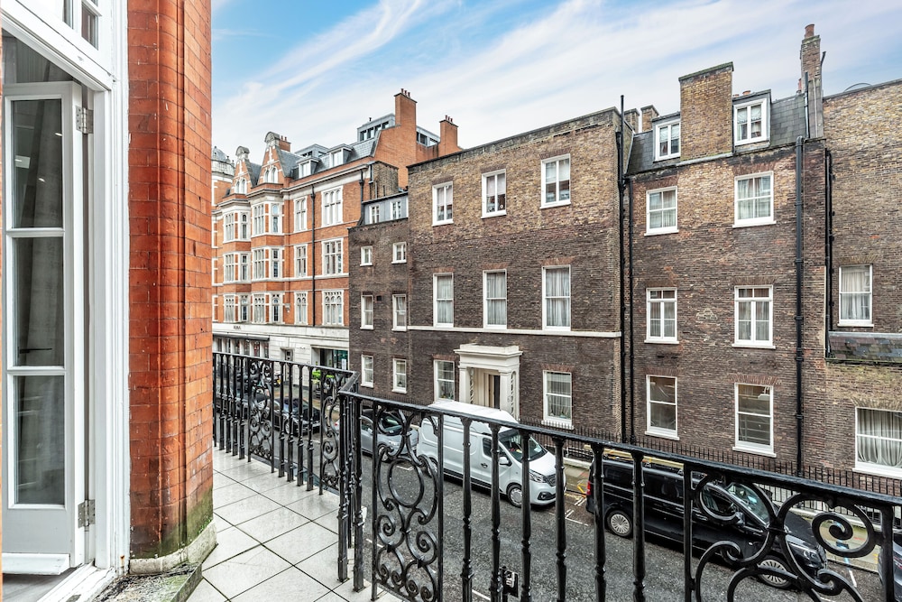 Green Street by Aeria Apartments