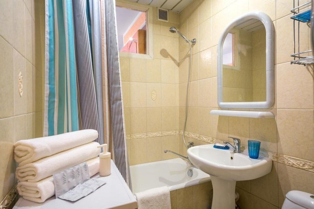 Lux-Apartments Malaya Pirogovskaya 23