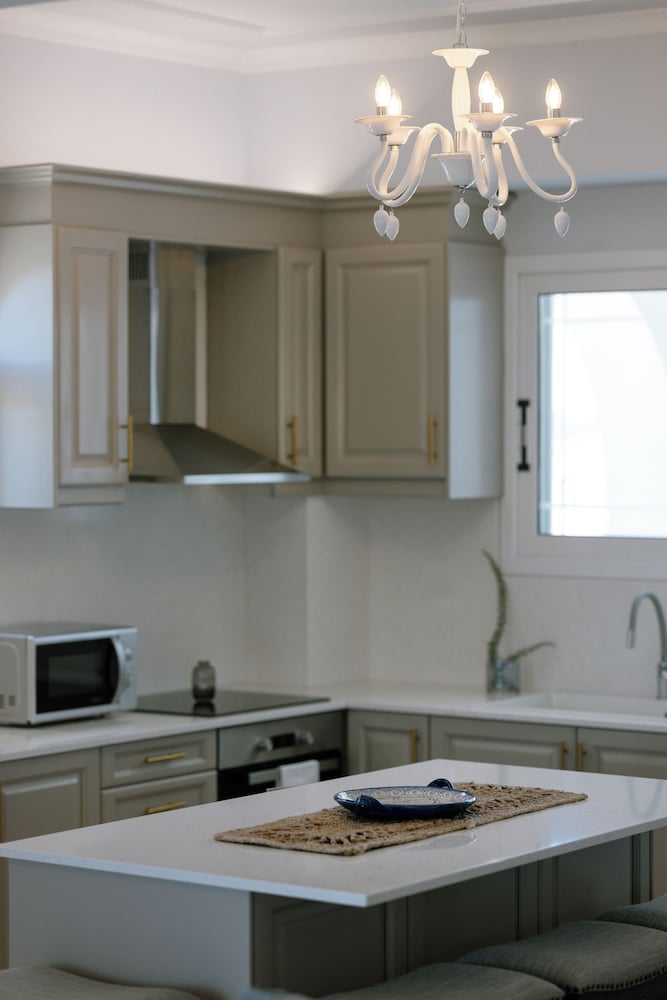 Oasis Luxury Residences