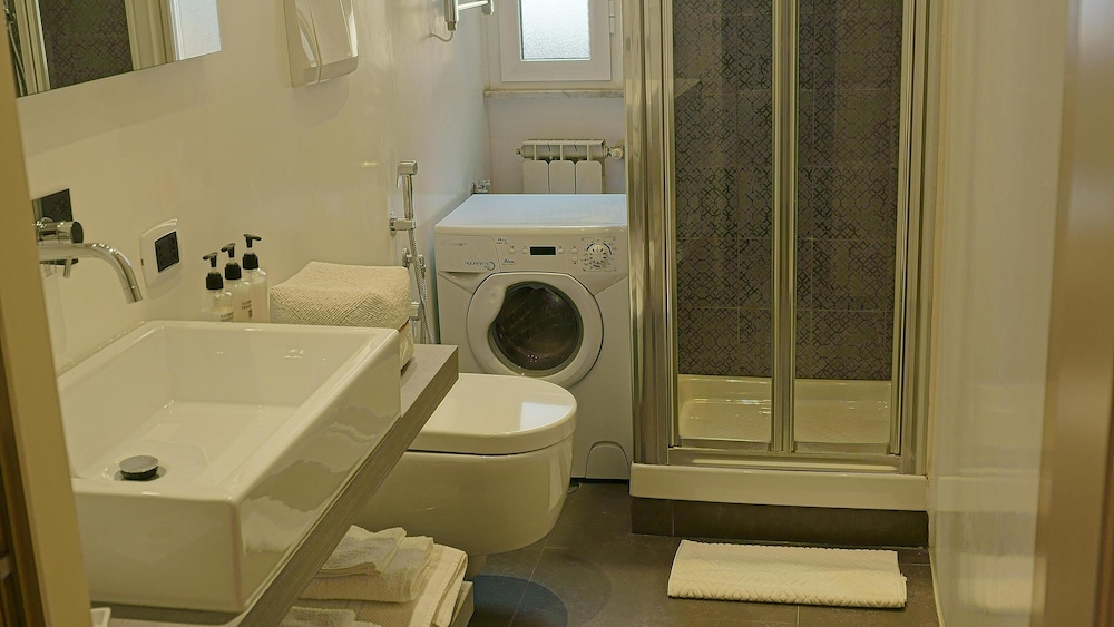 2 Bedroom Trastevere