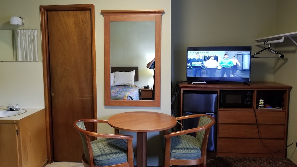 Quick Stop Motel