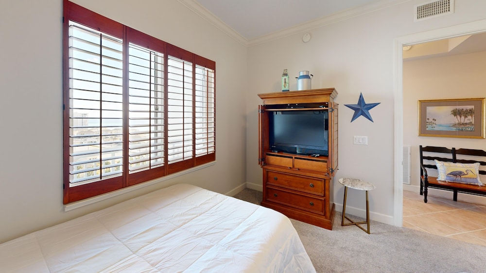 Harbor Landing 802b 2 Bedroom Condo