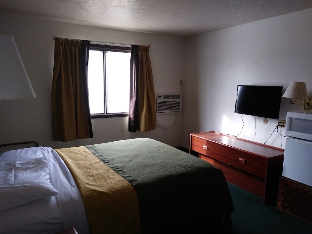 Ainsworth Inn view 2