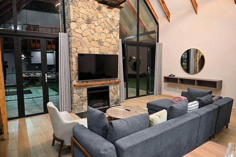Mountain Lakes Resort and Spa