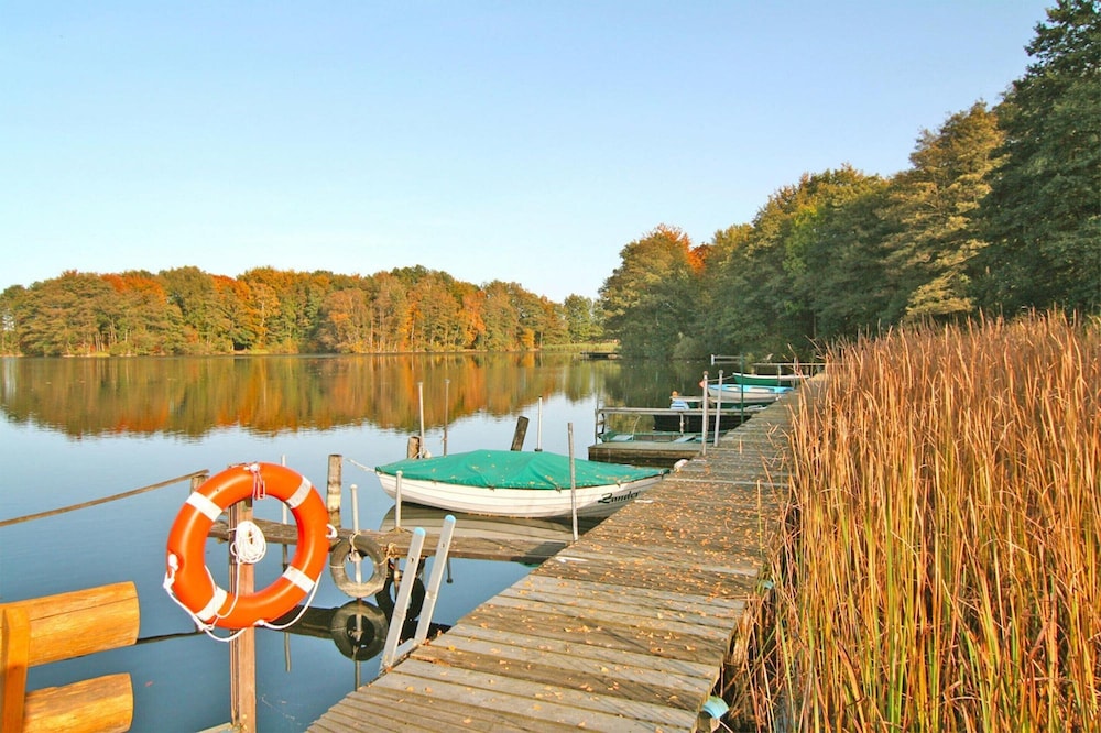 Ferienhaus Seeadler mit Sauna am Dummer See