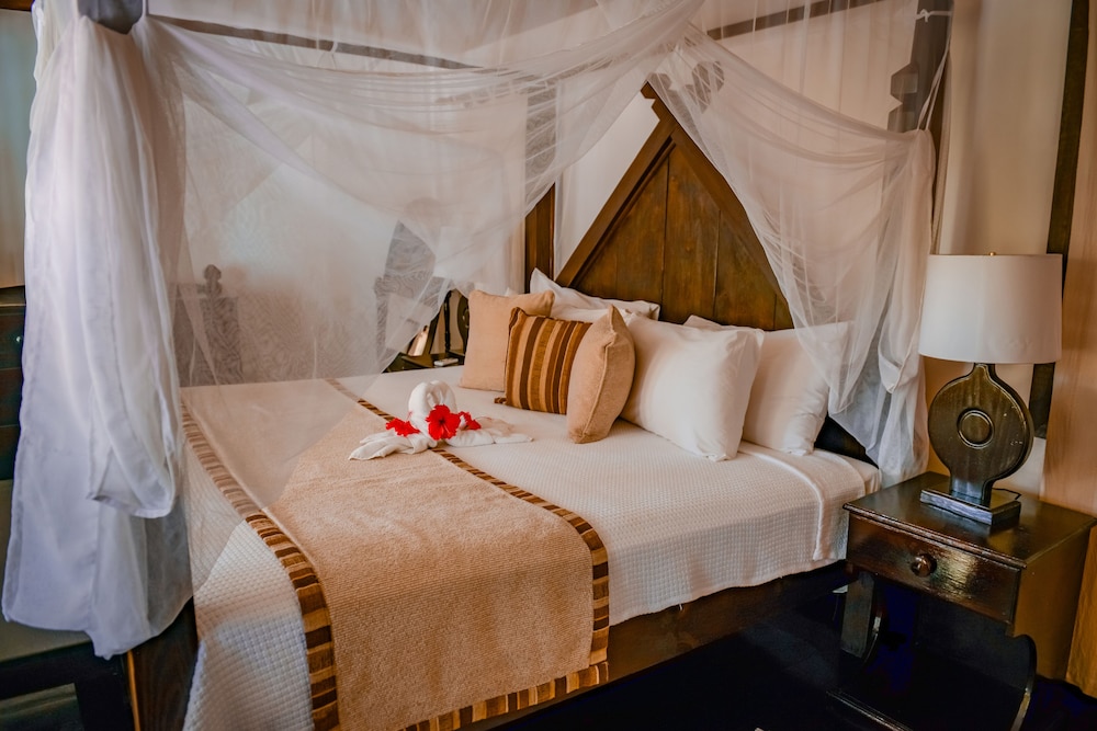 COCOS Hotel - Adults Only - Caters to Couples - All Inclusive - Property Image 8