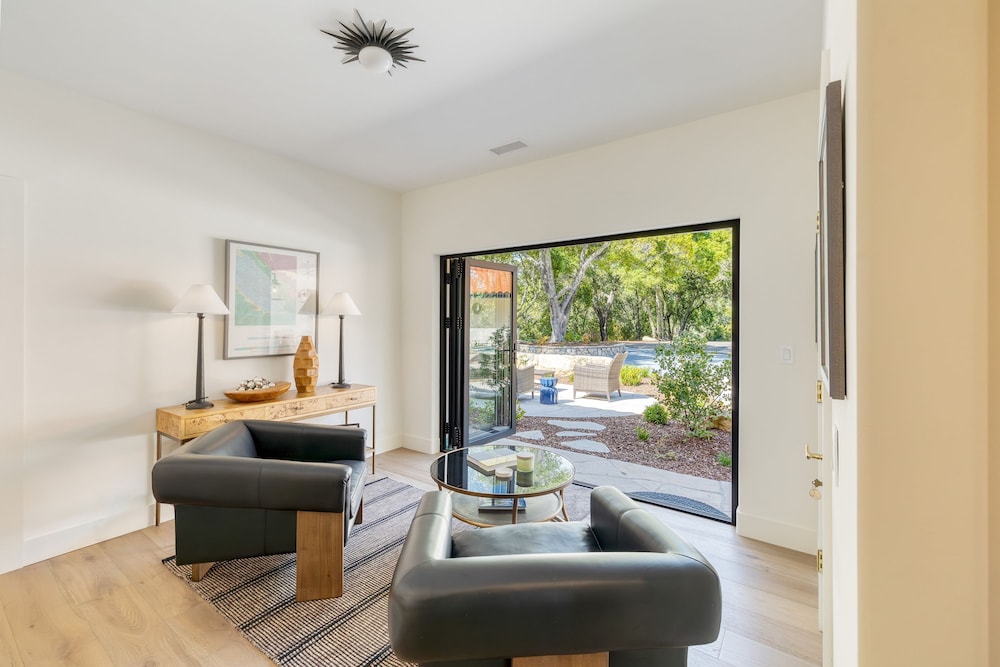 Rancho Robles by Avantstay Vineyard Villa w Views Pool Privacy