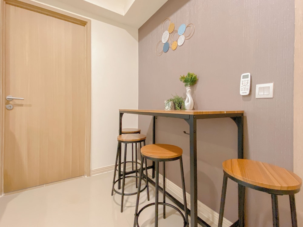 Cozy And Minimalist 2Br Apartment At Meikarta