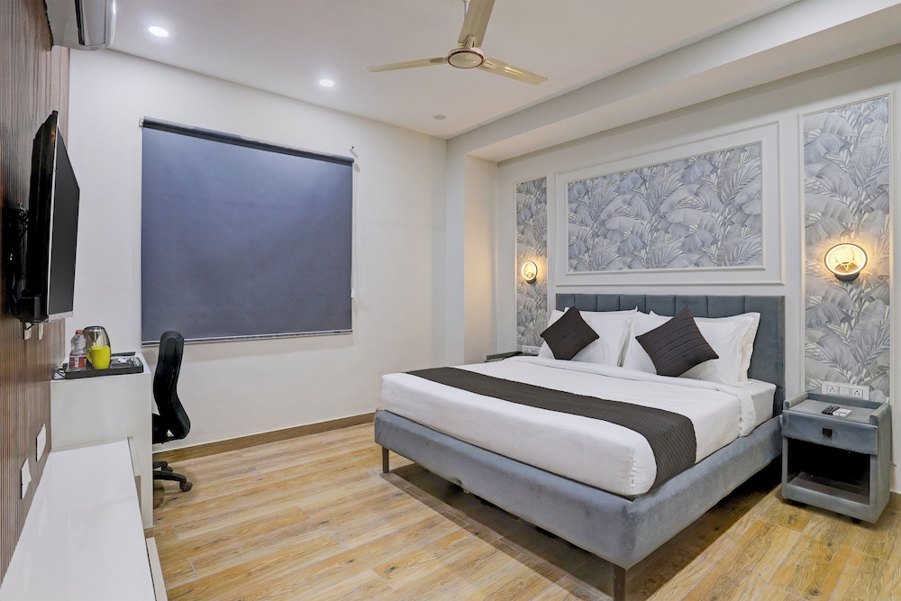 Raasha Hotel & Banquet