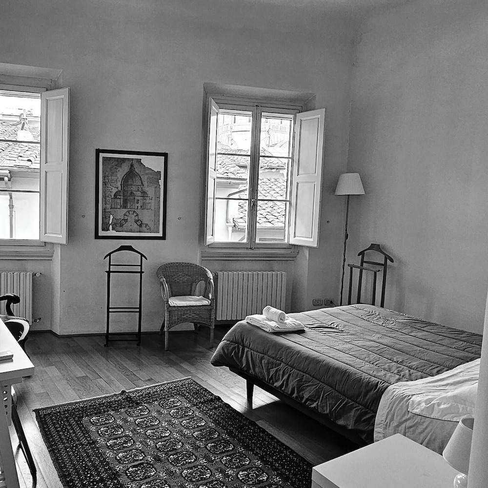 Apartment in the Center of Florence With a View