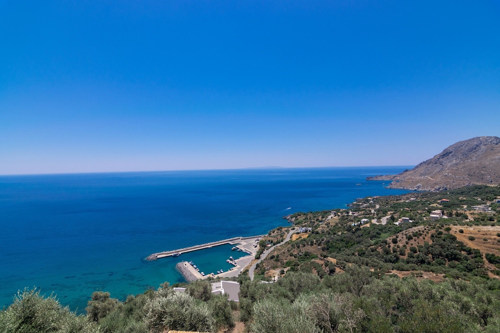 Pyrgos Exclusive Villas