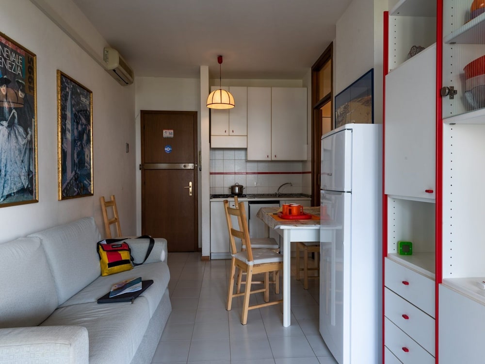 Comfortable Flat Close to Beach and Center