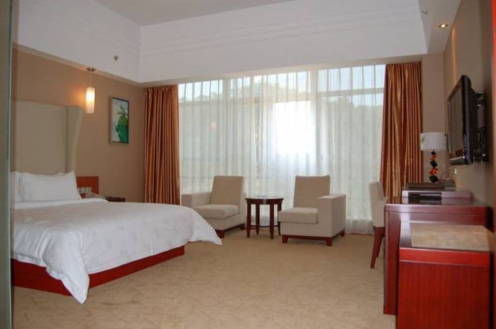 Eastern Banshan Hotel