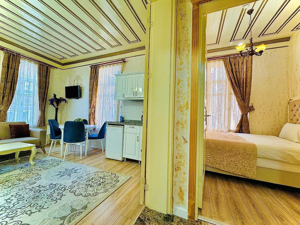 Alhambra Apart Otel - Image 37