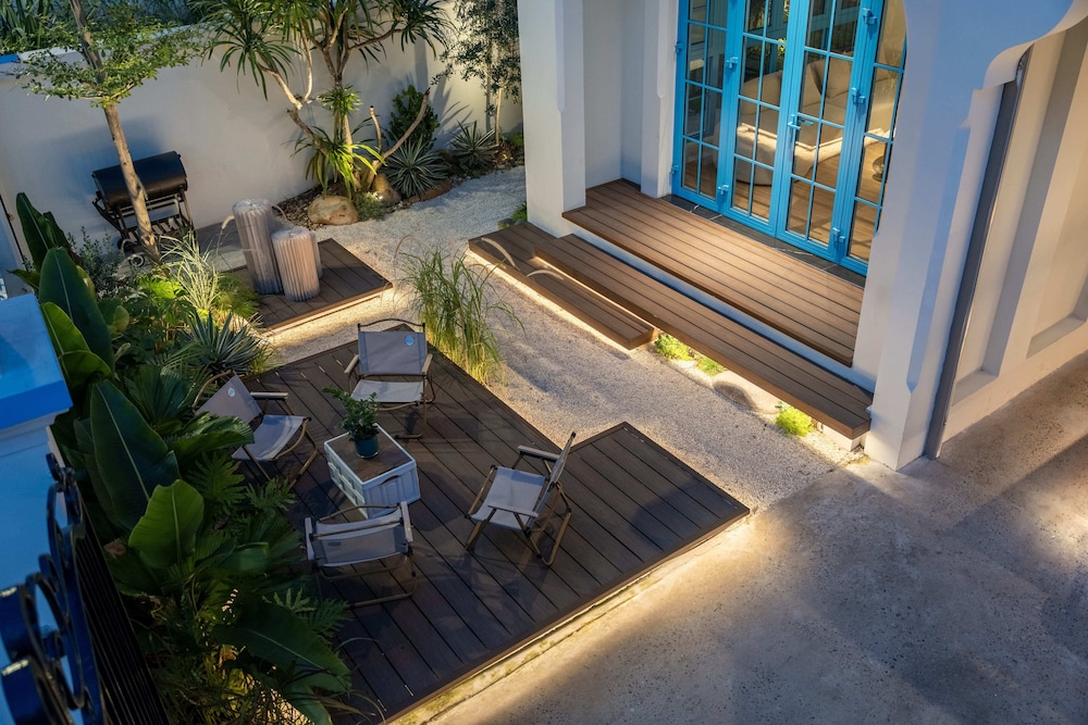 Domdom Villa Halong view 3
