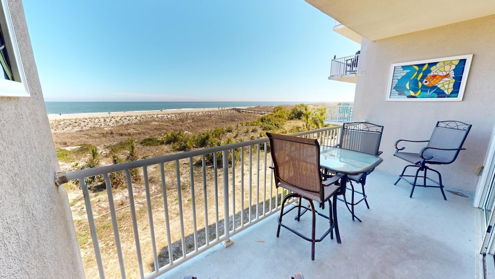 Ocean Song 2 by Tybee Vacation Rentals