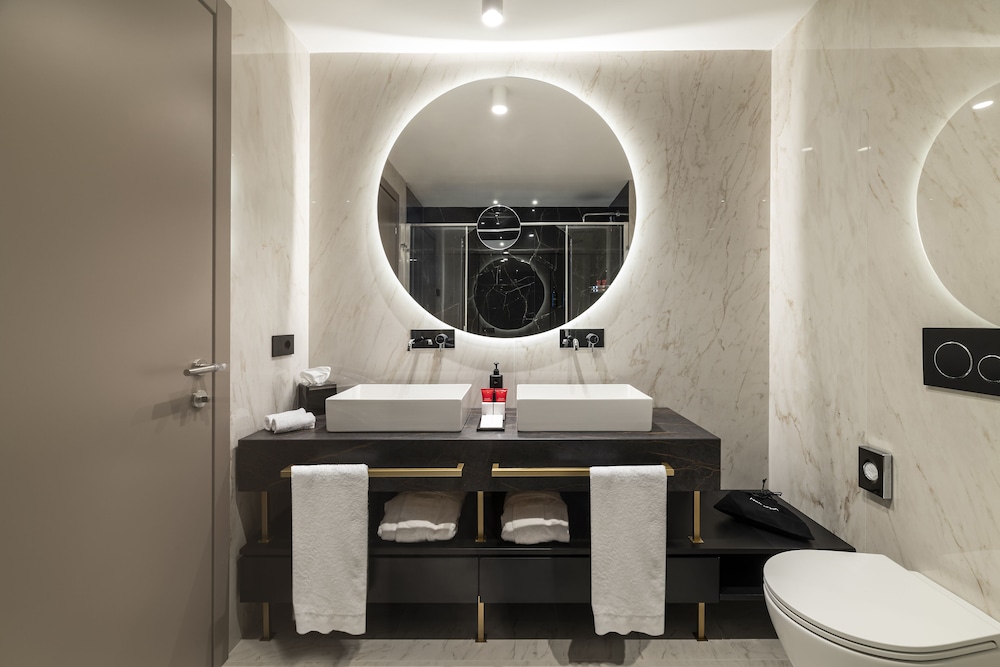 Duomo Hotel & Apartments