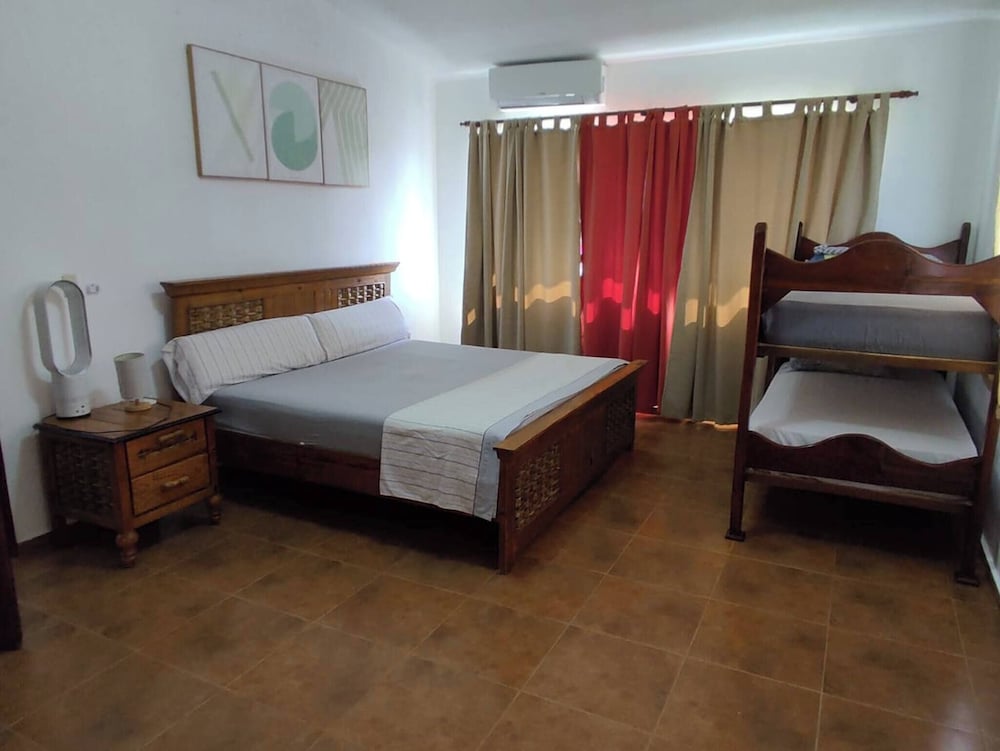Natural Pool Villa Perfect for Families