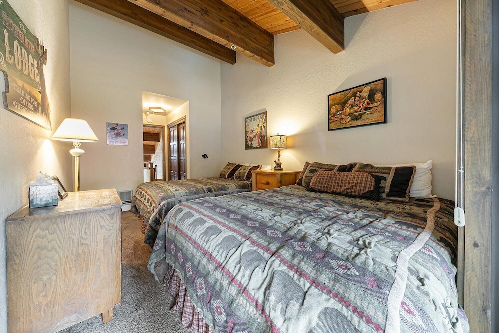 254 Bldg D 2 Bedroom Townhouse