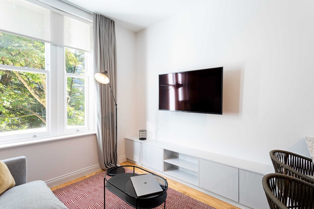 Coleherne Road Residence VI