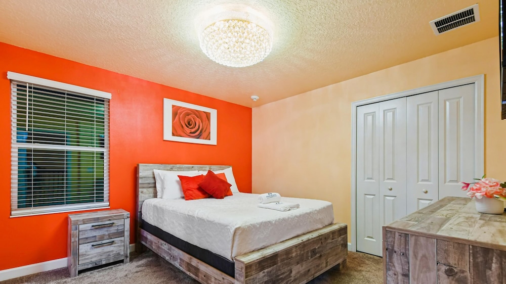 Storey Lake 9br With Theater Pool Spa by Disney view 2
