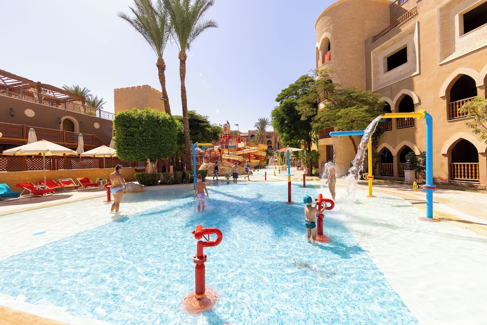 Grand Waterworld Makadi couples and families only