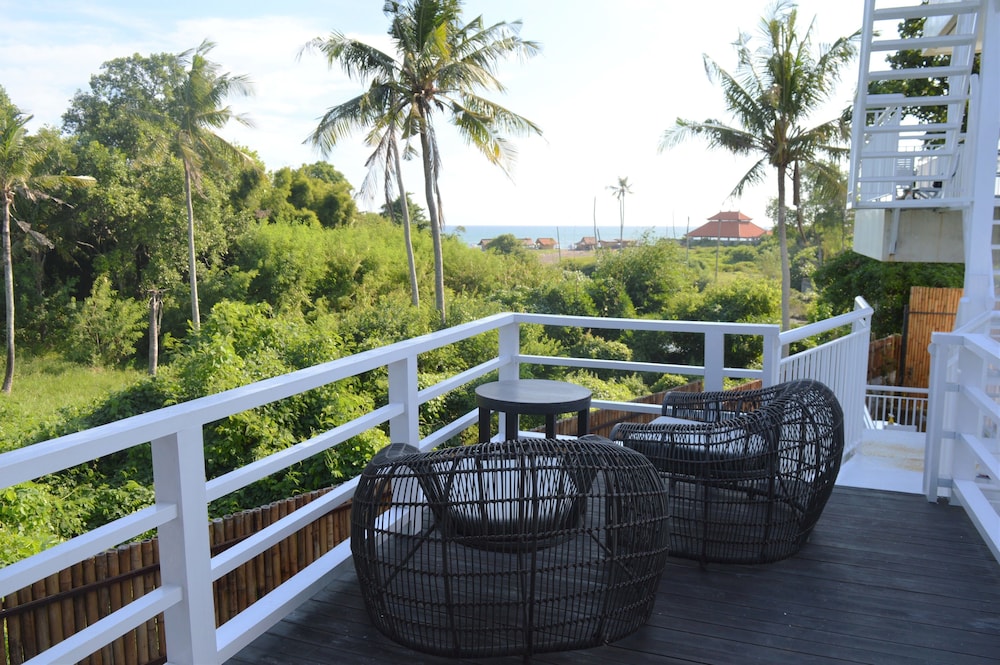 808 Residence