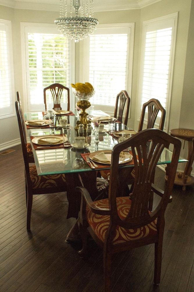 Niagara-on-the-Lake Vacations - Blue Skies Bed and Breakfast - Property Image 21