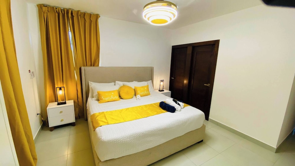 Modern Penthouse Albarobello Residences