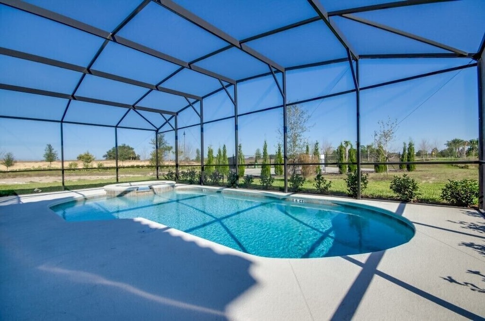 Cool and Modern 9 Bed 7 Ba Villa Pool & Spa 6160boa - Image 4