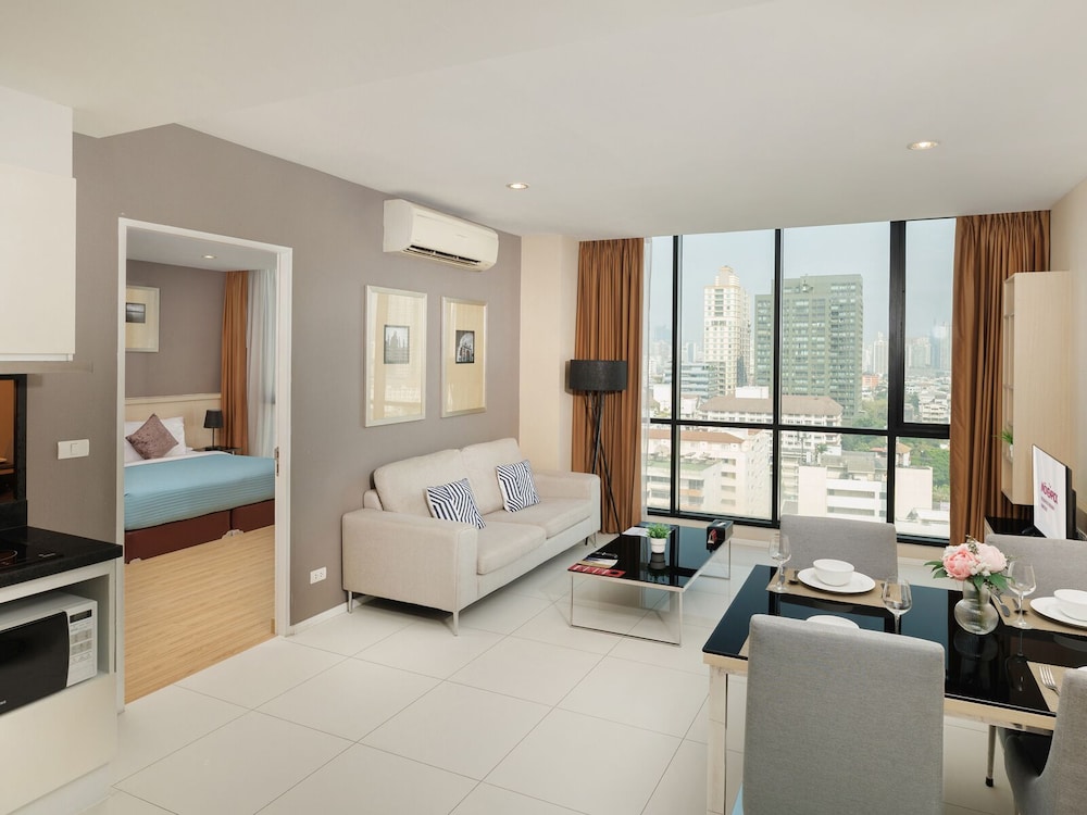 Mövenpick Residences Ekkamai Bangkok 60